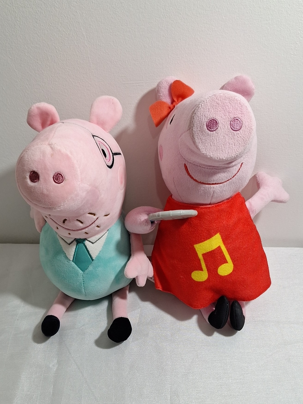 Talking Peppa Pig And Regular Daddy Pig Plush